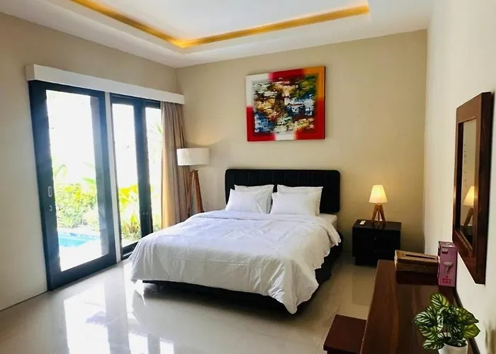 Majegau 3, 3 Bedrooms, Center Villa *
